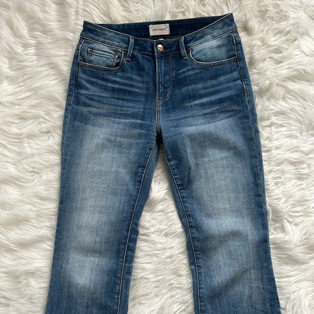 Driftwood Kelly Mid Rise Boot Cut Jeans - Picture 4 of 9
